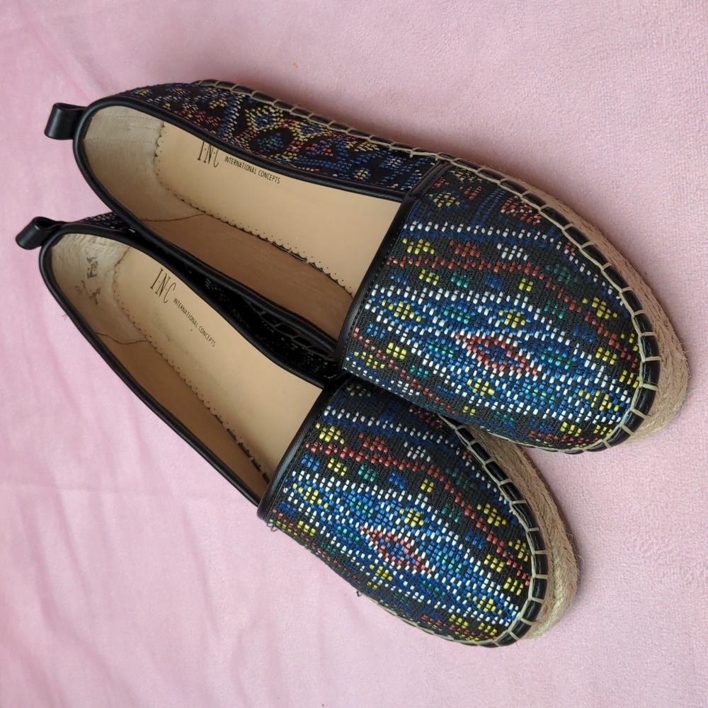 INC International Concepts Caley Aztec Boho Festival Espadrilles size 9.5